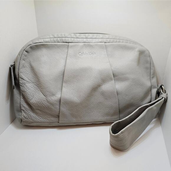 Calvin Klein Pebbled Leather Tote Bag With Wrist Strap - Picture 1 of 6